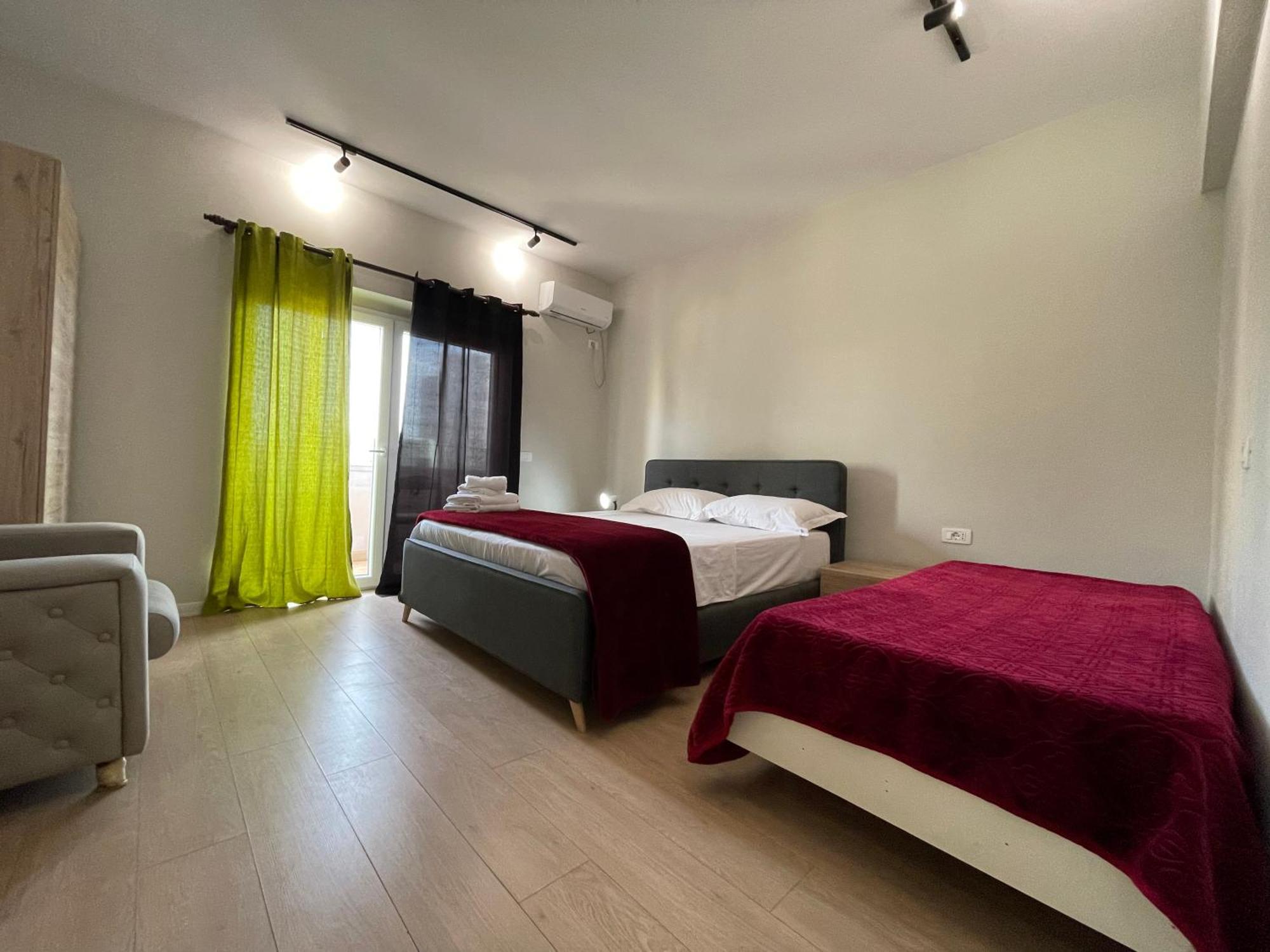 Downtown View Modern Apartment Tirana Exterior foto